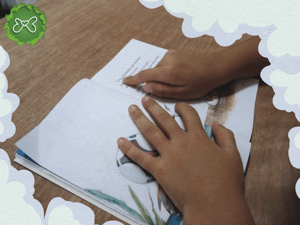 ngo-illustration-Artboard 5 niño leyendo libro sobre filosofía