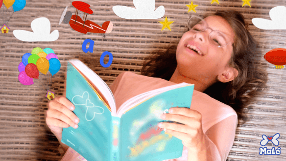 ngo-illustration-Artboard 5 Niña leyendo un libro y sonriendo